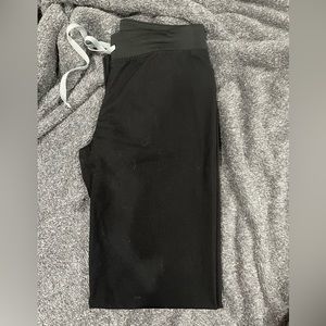 Black Figs Scrub Bottoms